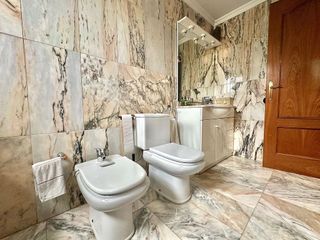 Casa pareada en venta en Singuerlín - Can Franquesa - Les Oliveres en Santa Coloma de Gramanet