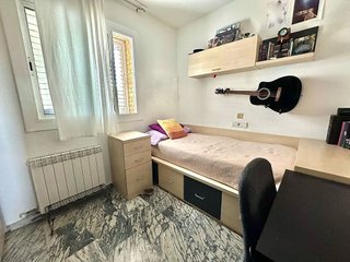 Casa pareada en venta en Singuerlín - Can Franquesa - Les Oliveres en Santa Coloma de Gramanet