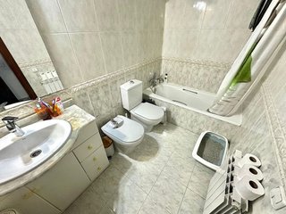 Casa pareada en venta en Singuerlín - Can Franquesa - Les Oliveres en Santa Coloma de Gramanet