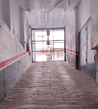 Garaje en venta en San Roc - El Remei en Badalona