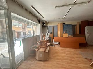 Local comercial en venta en Centre - Colomeres - Rambles en Gavà