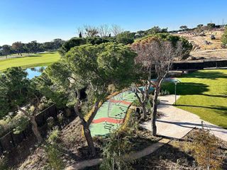 Dúplex en alquiler en Prado de Somosaguas en Pozuelo de Alarcón