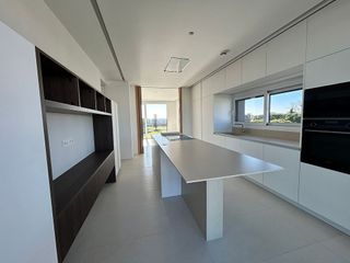 Dúplex en alquiler en Prado de Somosaguas en Pozuelo de Alarcón