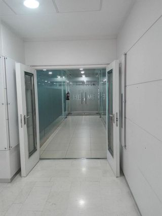 Oficina en alquiler en Las Lagunas en Mijas