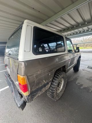 Nissan Patrol 1990