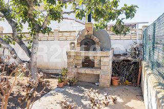 Chalet en venta en Las Marinas en Garrucha