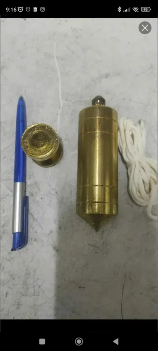 Plomada con imán de 800gr