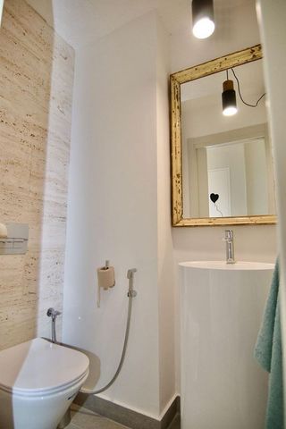 Piso en venta en Playa de la Fontanilla en Marbella