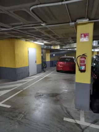 Garaje en venta en Barrio de Abando en Bilbao