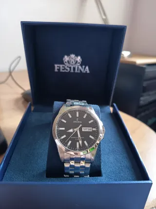 Reloj Festina F37 Negro y Plateado