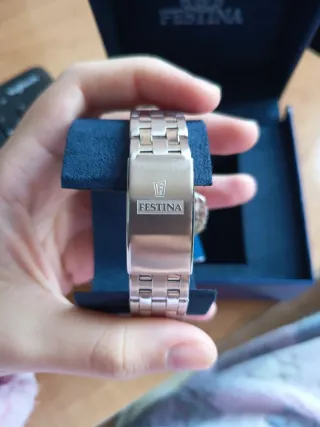 Reloj Festina F37 Negro y Plateado