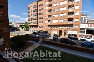 Piso en venta en Piscinas en Villarreal
