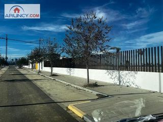 Terreno en venta en Montequinto en Dos Hermanas