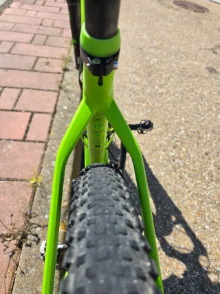 Bicicleta Cube Reaction Pro 2018