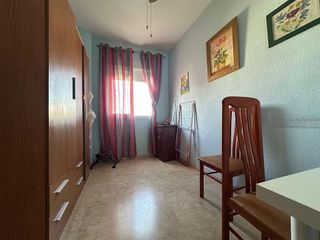 Piso en venta en Colores - Entreparques en Sevilla