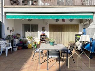 Casa adosada en venta en Caldes de Malavella