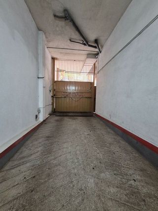 Garaje en venta en Can Serra en Hospitalet de Llobregat, L´