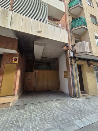 Garaje en venta en Can Serra en Hospitalet de Llobregat, L´