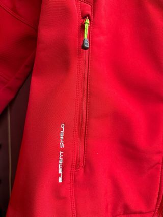 Chaqueta Millet Roja