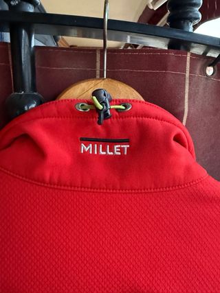 Chaqueta Millet Roja