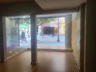 Local comercial en alquiler en Centro en Gijón