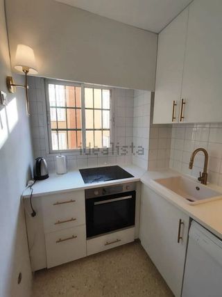 Piso en alquiler en El Molinillo - Capuchinos en Málaga