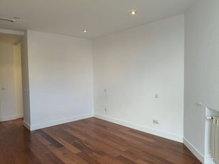 Piso en alquiler en Castillejos en Madrid