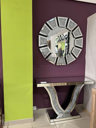 Consola de lujo estilo glam