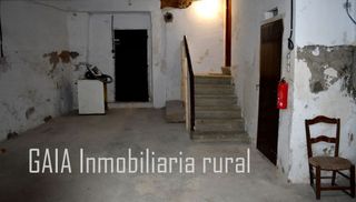 Chalet en venta en Caspe