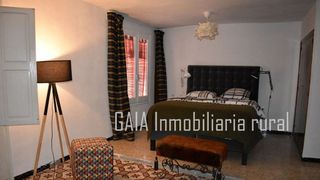 Chalet en venta en Caspe