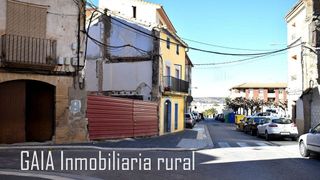 Chalet en venta en Caspe