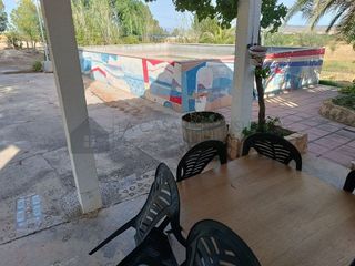 Chalet en venta en Yecla