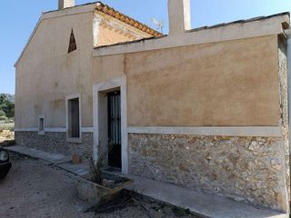 Casa rural en venta en Yecla