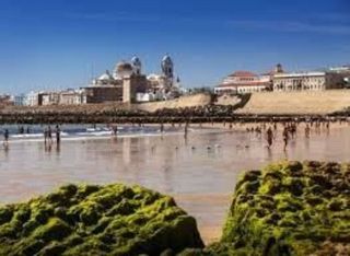 Piso en venta en Centro Histórico - Plaza España en Cádiz