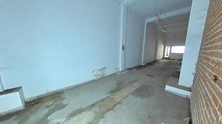 Local comercial en venta en Centro en Avilés