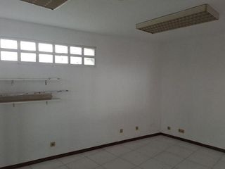 Local comercial en venta en Vilanova de Arousa