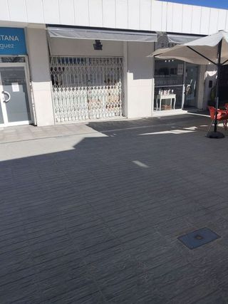 Local comercial en venta en Playa de San Juan en Alicante