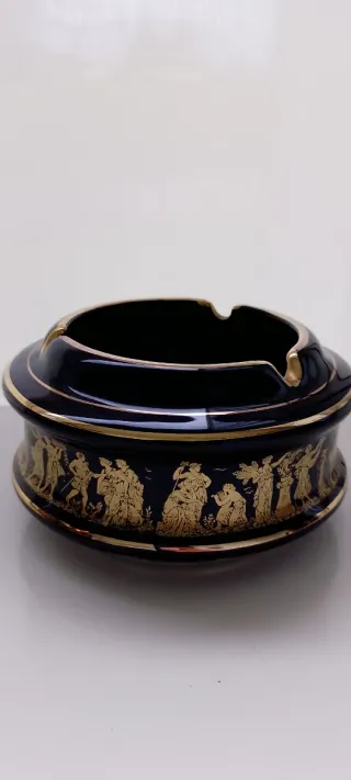 Cerámica griega decorada en negro y oro 24 quilate