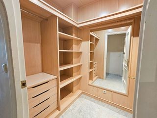 Piso en venta en La Buhaira en Sevilla