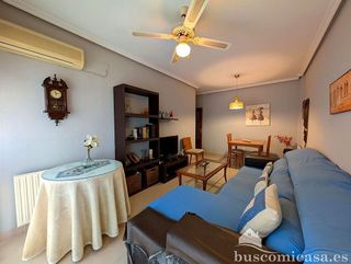 Piso en venta en Linares