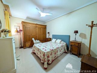 Piso en venta en Linares