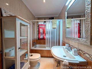 Piso en venta en Linares