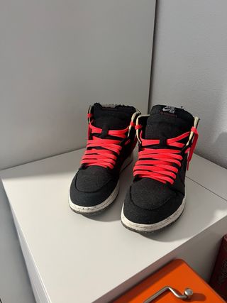 Air Jordan Zoom Negras y Rojas