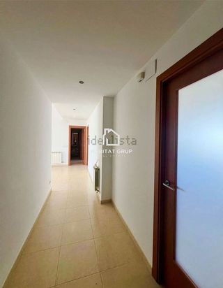 Piso en venta en Barri dels Escriptors en Salt