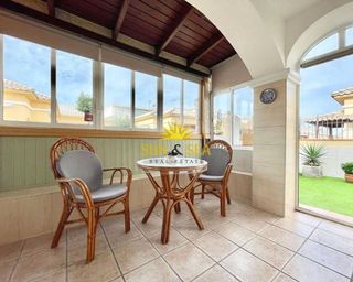 Casa en alquiler en La Siesta - El Salado - Torreta en Torrevieja