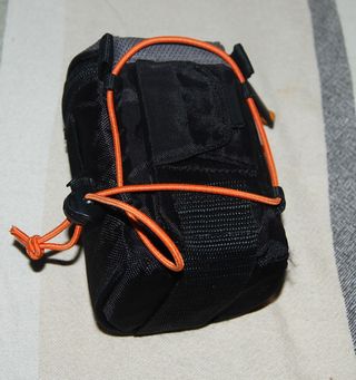 Funda Objetivo Case Logic Negra Naranja