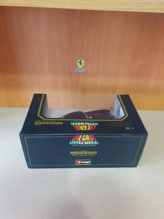 Mercedes Benz 300 SL Bburago scala da 1/18