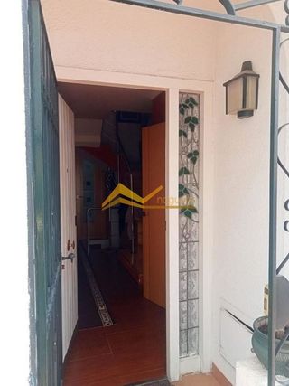 Chalet en venta en Linares