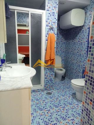 Chalet en venta en Linares