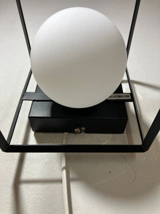 Lampada parete cubo nero con vetro